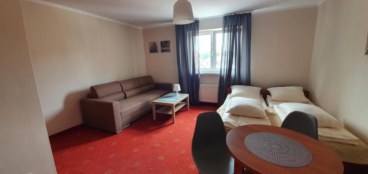 Pokoje Goscinne Bartek Rewal Bagian luar foto