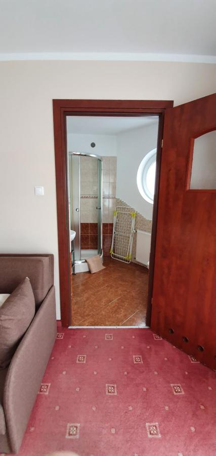 Pokoje Goscinne Bartek Rewal Bagian luar foto